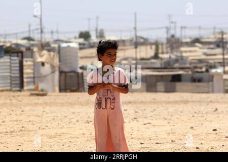 220802 -- ZAATARI, Aug. 2, 2022 -- A Syrian refugee is seen at Zaatari refugee camp in Jordan, on Aug. 2, 2022. Photo by /Xinhua JORDAN-ZAATARI-SYRIAN REFUGEE CAMP MohammadxAbuxGhosh PUBLICATIONxNOTxINxCHN Stock Photo