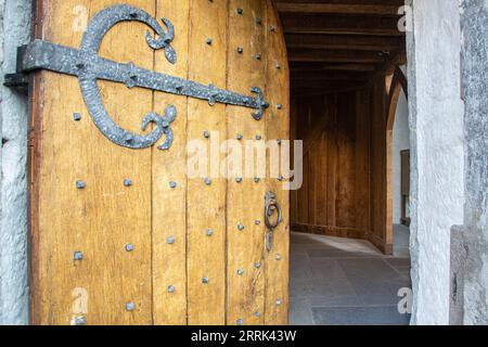 Large oak beamed Castle Door Entrance Stock Photo