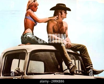 LITTLE FAUSS AND BIG HALSY  1970 Paramount Pictures film with Robert Redford and Erin O'Reilly Stock Photo