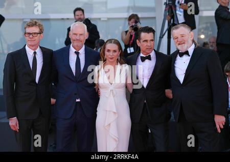 220906 -- VENICE, Sept. 6, 2022 -- Producer Graham Broadbent, director Martin McDonagh, actress Kerry Condon, actor Colin Farrell and actor Brendan Gleeson L to R pose on the red carpet for the premiere of the film The Banshees of Inisherin during the 79th Venice International Film Festival in Venice, Italy, on Sept. 5, 2022.  ITALY-VENICE-79TH VENICE INT L FILM FESTIVAL JinxMamengni PUBLICATIONxNOTxINxCHN Stock Photo