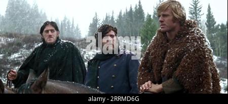 JEREMIAH JOHNSON 19, Paul Benedict, Jack Colvin72 Warner Bros film with from right: Robert Redford Stock Photo