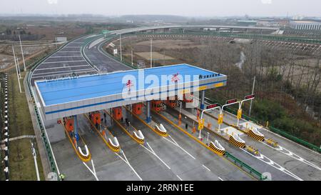 221128 -- HEFEI, Nov. 28, 2022 -- This aerial photo taken on Nov. 27, 2022 shows Banta toll station of an expressway linking Lai an County and Tianchang City of Chuzhou, east China s Anhui Province. The 67.135-kilometer-long expressway has passed acceptance check.  CHINA-ANHUI-CHUZHOU-TIANCHANG EXPRESSWAY CN LiuxJunxi PUBLICATIONxNOTxINxCHN Stock Photo