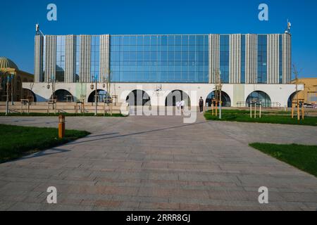 Exterior view of the new Farab library study building for education and university students. In Turkestan, Kazakhstan. Stock Photo