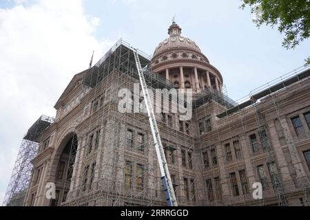 230528 -- HOUSTON, May 28, 2023 -- This photo taken on May 27,2023 shows the Texas Capitol which is under maintenance in Austin, Texas, the United States. The GOP-led Texas House of Representatives on Saturday voted to impeach Attorney General Ken Paxton, a powerful Republican and firm ally of former President Donald Trump in the second largest U.S. state, over yearslong accusations of corruption, lawbreaking and power-abusing. Photo by /Xinhua U.S.-HOUSTON-KEN PAXTON-IMPEACHMENT BoxLee PUBLICATIONxNOTxINxCHN Stock Photo