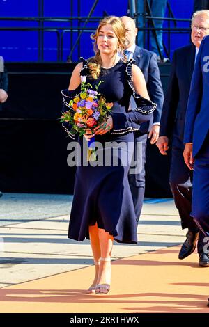 Princess Alexia christened the dredger Vox Alexia in Rotterdam