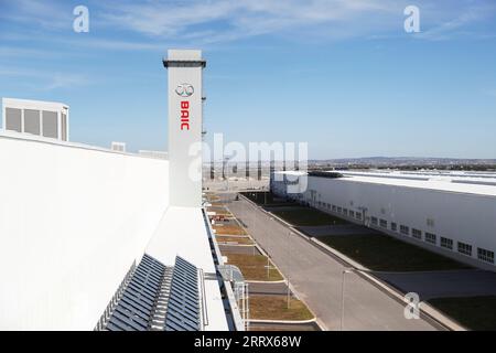 230822 -- JOHANNESBURG, Aug. 22, 2023 -- This photo taken on May 10, 2023 shows a plant of the Chinese automaker Beijing Automotive Industry Corporation in Eastern Cape province of South Africa.  Xinhua Headlines: Xi calls on China, S. Africa to strengthen four partnerships in golden era ZhangxYudong PUBLICATIONxNOTxINxCHN Stock Photo