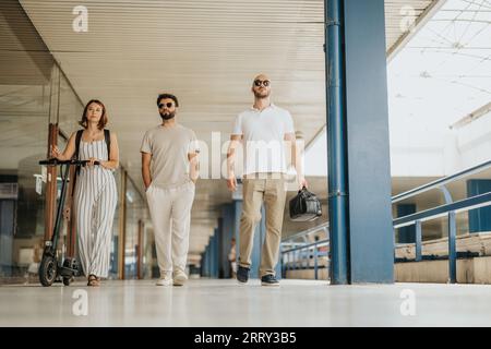 Business professionals collaborate outdoors, analyzing statistics and discussing e-commerce strategies. Confident teamwork drive successful project de Stock Photo
