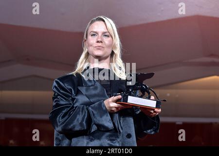 Venice, Italy. 09th Sep, 2023. VENICE, ITALY - SEPTEMBER 09: Mika Gustafson poses with the Best Director Award for film 'Paradise Is Burning' at the winner's photocall at the 80th Venice International Film Festival on September 09, 2023 in Venice, Italy. Credit: dpa/Alamy Live News Stock Photo