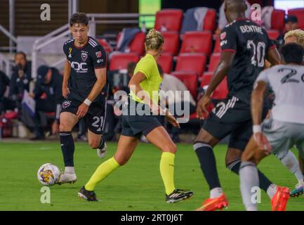 WASHINGTON, DC, USA - 09 SEPTEMBER, 2023: D.C. United midfielder Theodore Ku-DiPietro (21) moves into the attack during a MLS match between DC United and San Jose Earthquakeon  September 09, 2023, at Audi Field, in Washington, DC. (Photo by Tony Quinn-Alamy Live News) Stock Photo