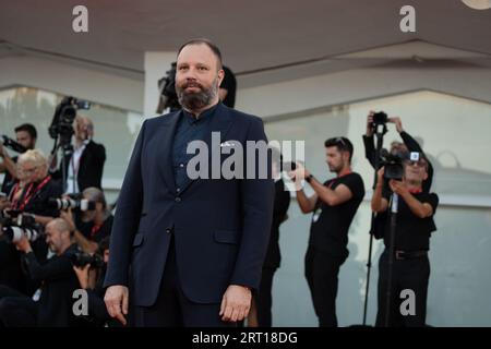 Venice, Italy. 09th Sep, 2023. VENICE, ITALY - SEPTEMBER 09: Yorgos Lanthimos attends a red carpet ahead of the closing ceremony at the 80th Venice International Film Festival on September 09, 2023 in Venice, Italy. (Photo by Luca Carlino/NurPhoto)0 Credit: NurPhoto SRL/Alamy Live News Stock Photo