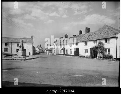 The Square, Kilkhampton, Cornwall, 1945-1960. View of the centre of the village from the north-east, looking towards the Square and West Street. Stock Photo