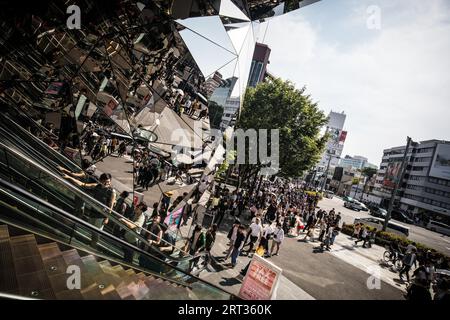 Tokyo, Japan, May 12 2019: The famous mirrors at the entrance of Tokyu Mall Plaza in Harajuku Stock Photo