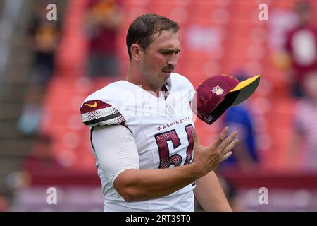 Washington Commanders long snapper Camaron Cheeseman (54) runs during an  NFL preseason football game against the Baltimore Ravens, Monday, August  21, 2023 in Landover. (AP Photo/Daniel Kucin Jr Stock Photo - Alamy