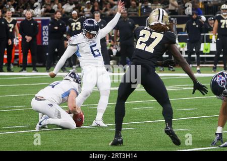 Nick Folk kicks FG in OT as Tennessee Titans beat Los Angeles Chargers for  first win