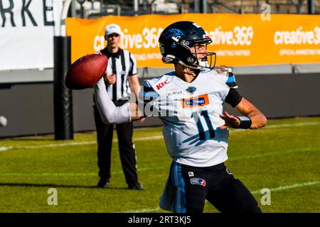 Stuttgart, Germany. 10th Sep, 2023. ELF/ PlayOff Game : Wroclaw Panthers  at Stuttgart Surge on 10. Sept.  2023 ,in the Gazi Stadium, QB # 11  Matthew Vitale/Wroclaw Panthers Credit: Frank Baumert/Alamy Live News Stock Photo