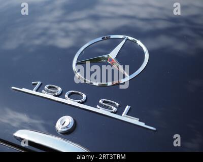 Close up of a Mercedes Benz 190 SL classic car Stock Photo