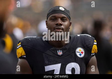 Pittsburgh Steelers guard James Daniels (78) blocks during an NFL football  game, Sunday, Oct. 9, 2022, in Orchard Park, NY. (AP Photo/Matt Durisko  Stock Photo - Alamy