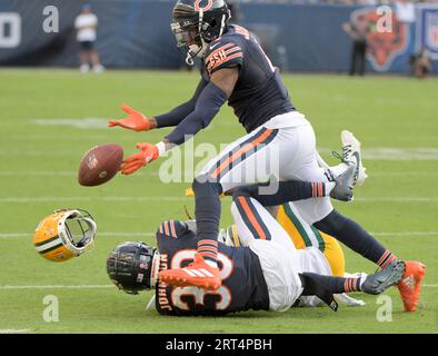 November 13, 2022: Chicago Bears #33 Jaylon Johnson tackles Lions #11 Kalif  Raymond during a game against the Detroit Lions in Chicago, IL. Mike  Wulf/CSM/Sipa USA(Credit Image: © Mike Wulf/Cal Sport Media/Sipa