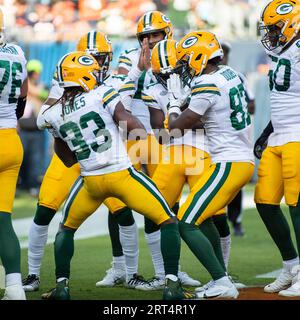 Aaron Jones, Packers' running game gash Bears en route to 27-10 victory -  Acme Packing Company