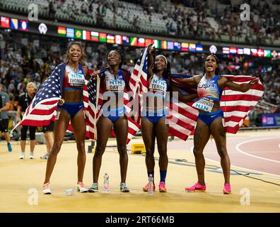 Gabrielle Thomas, Tamari Davis, Twanisha Terry and Sha'Carri Richardson of team USA set a new championship record of 41.03 after competing in the 4x10 Stock Photo