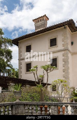 Miami, Florida - August 25th, 2023: Outdoor view of The Vizcaya Museum and Garden. Nature landscape and building scenery. Stock Photo