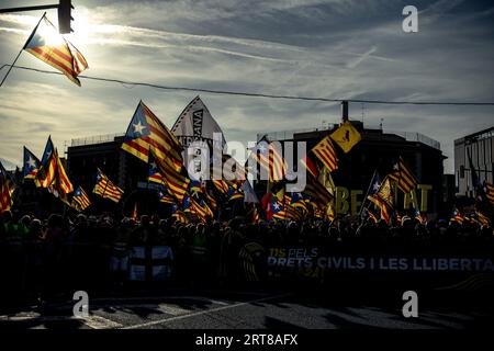 Barcelona, Spain. 11th Sep, 2023. Pro-independence activist shout slogans and wave flags during the principal event organized by the ANC the 'Diada' (Catalan National Day). Credit: Matthias Oesterle/Alamy Live News Stock Photo