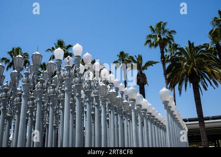 Views of Urban Light art installation by artist Chris Burden at the Los Angeles County Museum of Art (LACMA). Stock Photo