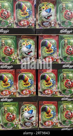 Indianapolis - September 11, 2023: Kellogg's Spooky cereal display including Frosted Flakes, Apple Jacks, and Froot Loops. Stock Photo