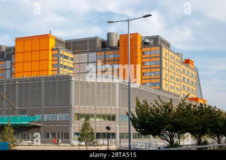 The new Midland Metropolitan Hospital will serve half a million people across Birmingham and the Black Country. Midland Metropolitan University Hospital is a new acute general hospital being built on a 16 acres site in Grove Lane at Smethwick near Birmingham. The long-awaited £650m West Midlands 'super hospital' will now open its doors in 2024, six years late. Stock Photo