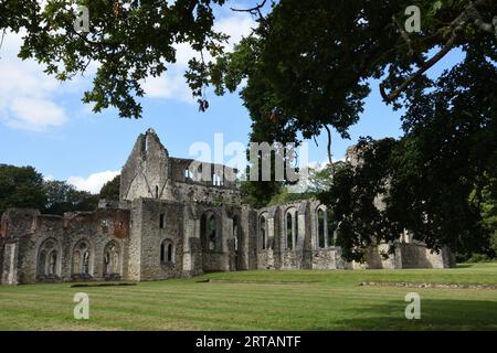 Netley Abbey in Hampshire was built by the Cistercian monks and now a romantic ruin. Stock Photo