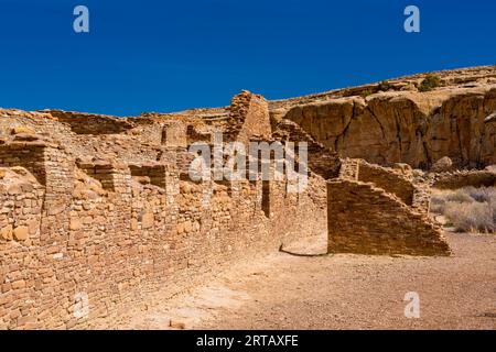 Chetro ketl is an ancestral Puebloan great house located in Chaco