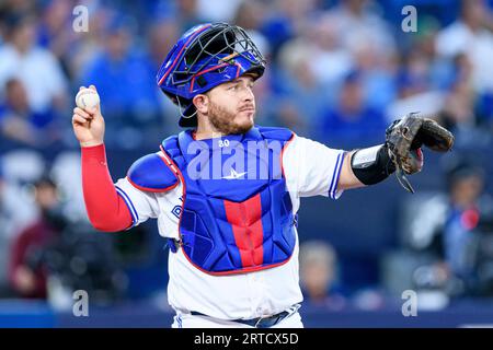 Alejandro Kirk's RBI single, 05/20/2023