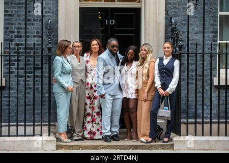 London, England, UK. 12th Sep, 2023. Reality TV stars pose outside 10 Downing Street after a roundtable meeting on the Online Safety Bill with Science, Innovation and Technology Secretary Michelle Donelan. (Credit Image: © Tayfun Salci/ZUMA Press Wire) EDITORIAL USAGE ONLY! Not for Commercial USAGE! Stock Photo