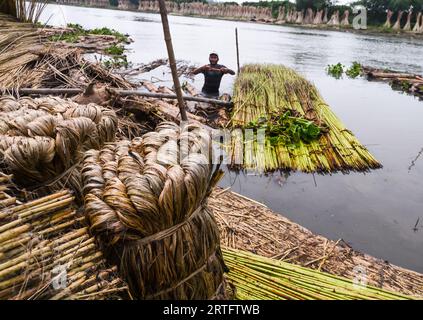 Yalangoch Natalya Romanycheva