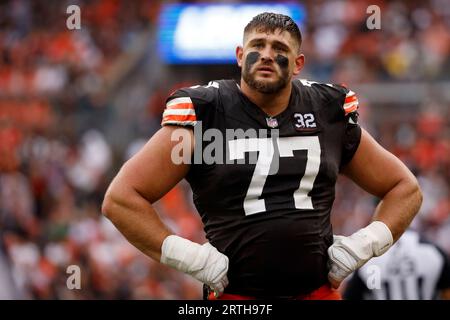 Cleveland Browns guard Wyatt Teller (77) stands on the sideline during an  NFL football game against the Cincinnati Bengals, Sunday, Sep. 10, 2023, in  Cleveland. (AP Photo/Kirk Irwin Stock Photo - Alamy