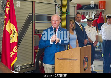 911 commemoration ceremony at Barnstable, MA Fire Headquarters on Cape Cod, USA. Speaker at the event. Stock Photo
