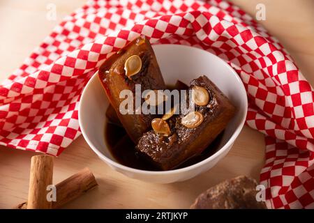 Dulce de Calabaza. Mexican dessert whose main ingredients are pumpkin and piloncillo, also known as Chacualole, Xacualole or Calabaza en Tacha, widely Stock Photo