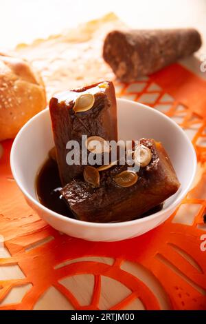 Dulce de Calabaza. Mexican dessert whose main ingredients are pumpkin and piloncillo, also known as Chacualole, Xacualole or Calabaza en Tacha, widely Stock Photo