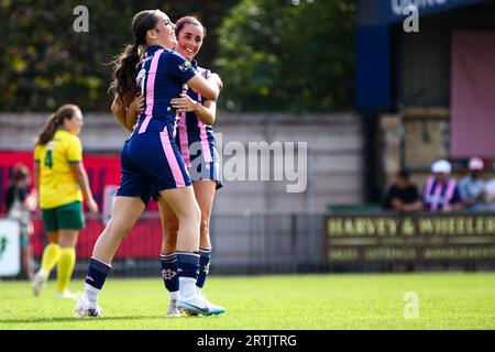 Summer Roberts (9 Dulwich Hamlet) and Phoebe Read (15 Dulwich Hamlet) celebrate a goal during the L&SERWFL game between Dulwich Hamlet and Ashford Uni Stock Photo