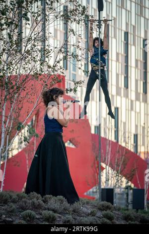 RoZéO by Gratte Ciel. Performed in Tide Square, North Greenwich as part of Greenwich+Docklands International Festival (GDIF). London, UK. Stock Photo