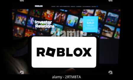 In this photo illustration, the Roblox app seen displayed on a smartphone  screen Stock Photo - Alamy