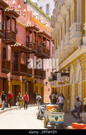 Street with colonial buildings in the Old Town of Cartagena de Indias, Colombia. Stock Photo