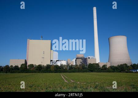 Das von Uniper betriebene Steinkohlekraftwerk Heyden bei Petershagen soll zum 30. September 2024 endgueltig stillgelegt werden, Panorama, Uebersicht, Petershagen, 08.09.2023 *** The Heyden hard-coal-fired power plant near Petershagen operated by Uniper is to be finally shut down on September 30, 2024, Panorama, Uebersicht, Petershagen, 08 09 2023 Stock Photo