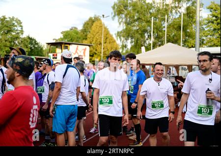 5. AOK PLUS – Firmenlauf des Europamarathon Görlitz-Zgorzelec e.V. im Stadion der Freundschaft. Görlitz,13.09.2023 Stock Photo