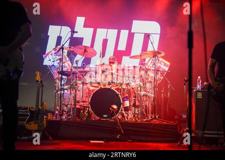 T-slam Band live on stage at Ramat Hasharon, Israel August 24, 2023 T-Slam (also Tislam, Hebrew: תיסלם) was an influential Israeli rock band, founded Stock Photo