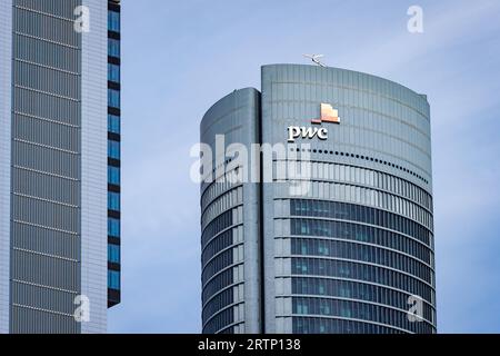 The PwC tower in Madrid, Spain The PwC tower, Spanish headquarter of the British multinational professional services company PwC abbreviation of PriceWaterhouseCoopers, at the financial district Cuatro Torres Business Area CTBA on September 01, 2023 in Madrid, Spain Madrid Cuatro Torres Business Area CTBA Madrid Spain Copyright: xAlbertoxGardinx AGardin CTBA Madrid 3 Stock Photo