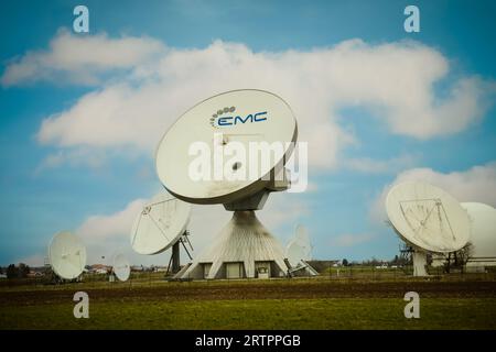 Erdfunkstelle Raisting, Parabolic antennas of earth station Stock Photo