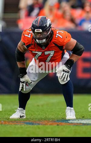 Denver Broncos center Quinn Meinerz (77) takes part in drills at an NFL  football training camp at team headquarters Thursday, July 29, 2021, in  Englewood, Colo. (AP Photo/David Zalubowski Stock Photo - Alamy