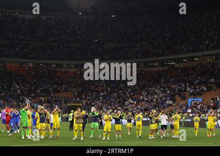 Milan, Italy. 12th Sep, 2023. Italy, Milan, september 12 2023: players of Ukraine greet the fans in the stands at the end of soccer game Italy vs Ukraine, European Qualifiers EURO2024 San Siro Stadium (Credit Image: © Fabrizio Andrea Bertani/Pacific Press via ZUMA Press Wire) EDITORIAL USAGE ONLY! Not for Commercial USAGE! Stock Photo