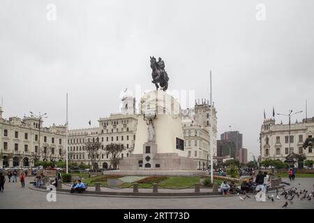 Lima, Peru, September 02, 2015: Statue in the middle of San Martin square in the historic city centre Stock Photo